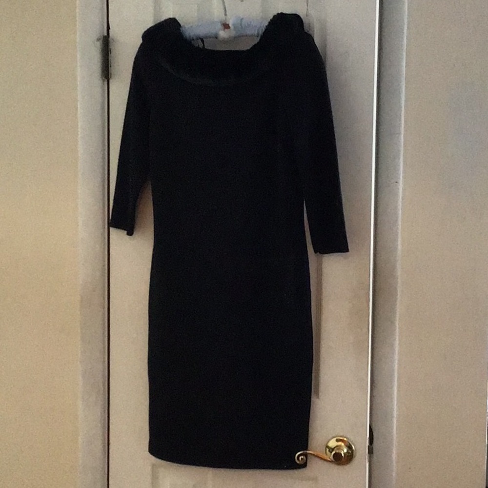 Nina Leonard Women’s SMALL Black sweater dress VINTAGE with FUR TRIM